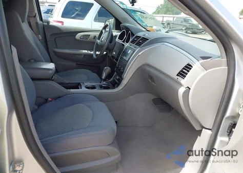 2011 Chevrolet Traverse Ls from USA, damaged, VIN 1GNKRFED7BJ324502